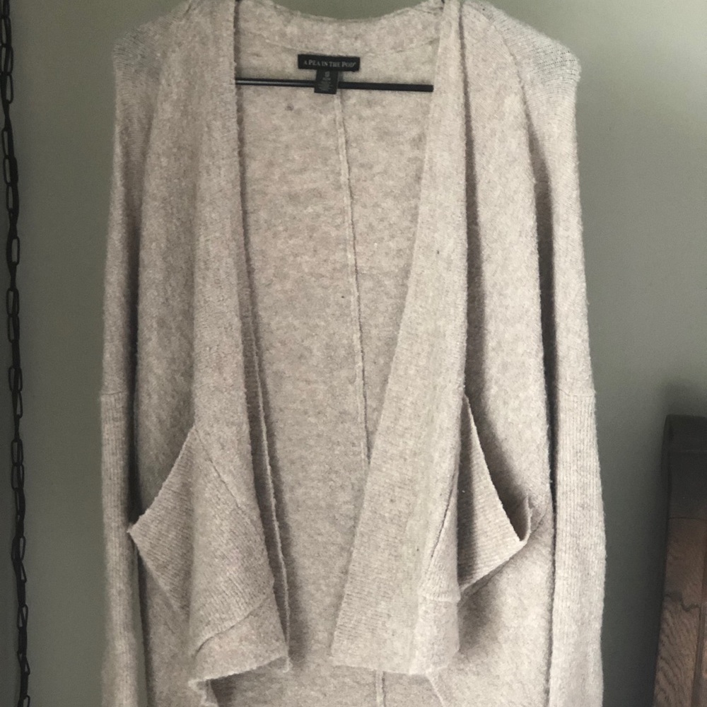 EUC A Pea in the Pod Cardigan XS